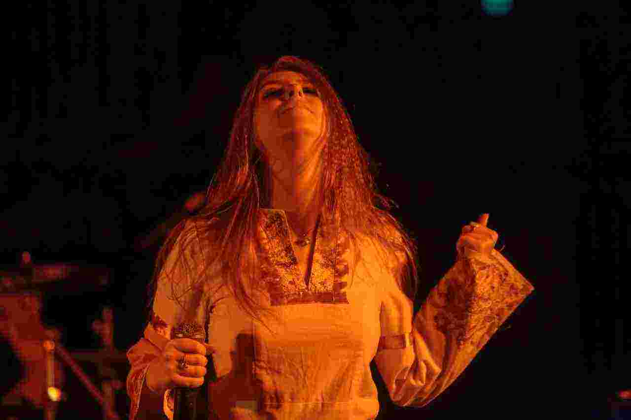 naslazhdaemsya-muzykoj-slavyanskogo-horovodovodnogo-folk-metal-kollektiva-iz-saratova-v-meru-vesyolyj-mestami-groznyj.jpg